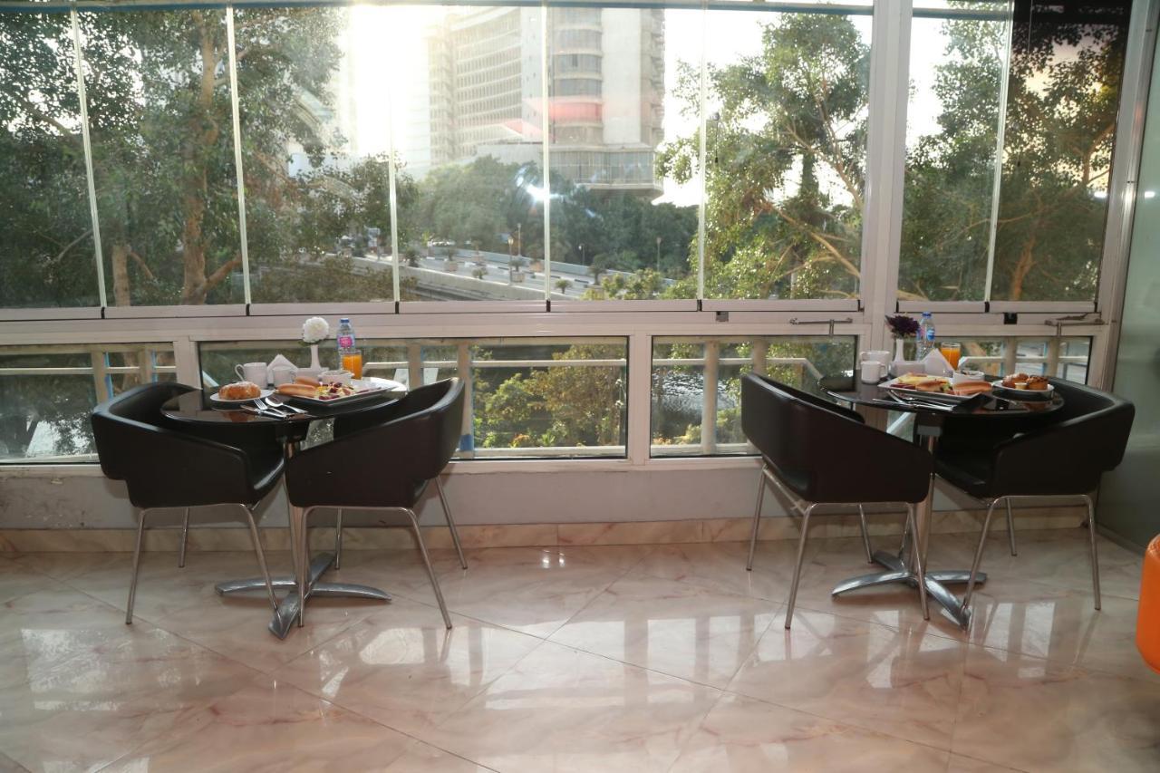 Grand Nile Royal Hotel At Nile Plaza Kairo Exterior foto
