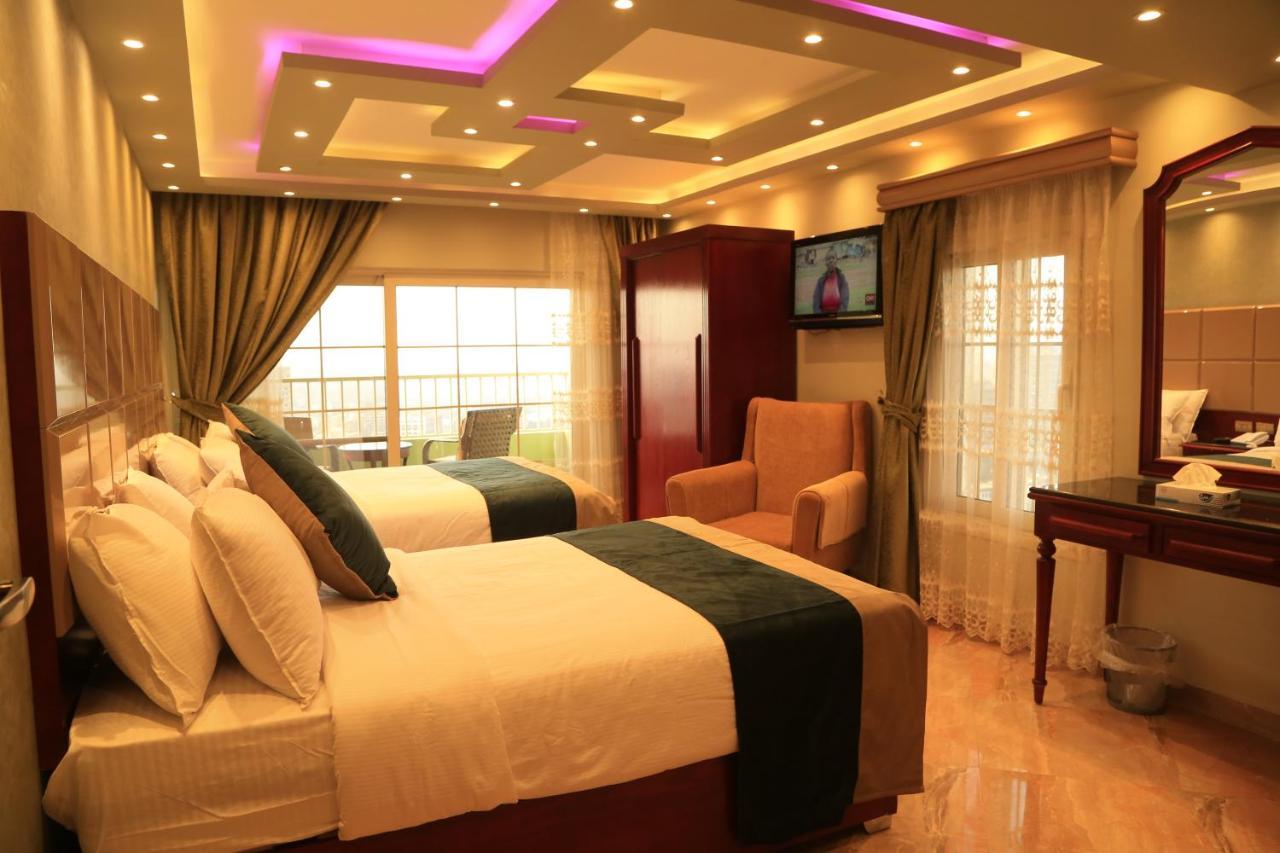 Grand Nile Royal Hotel At Nile Plaza Kairo Exterior foto