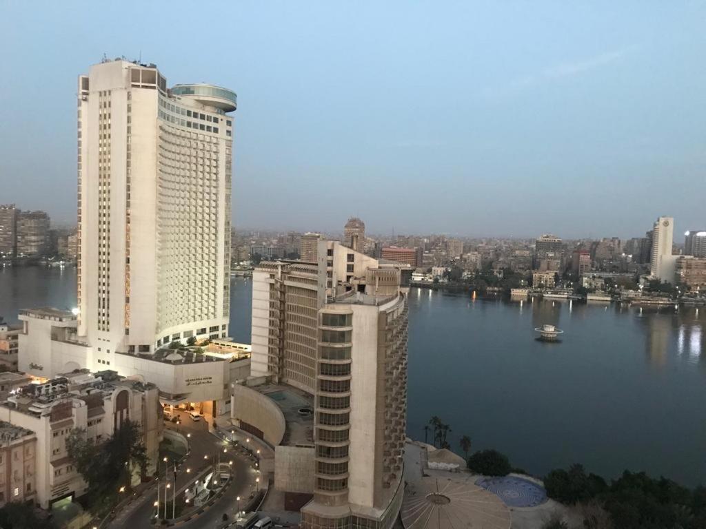 Grand Nile Royal Hotel At Nile Plaza Kairo Exterior foto